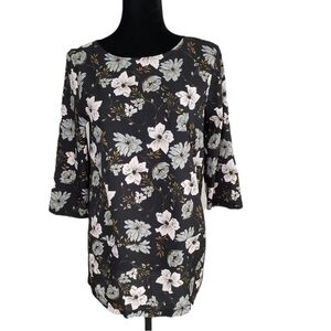 3/30$🔥 French Connection Floral Black White Tunic